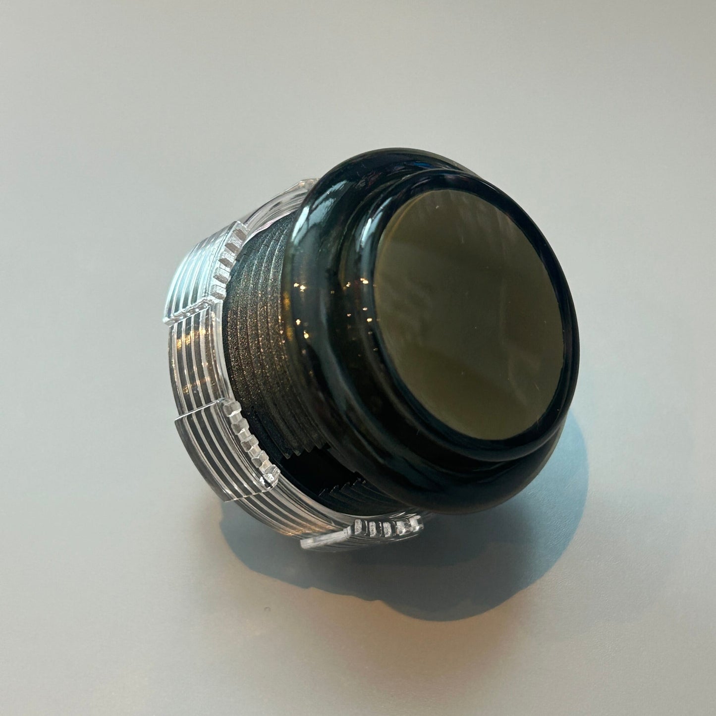 Crown/Samducksa SDB-202 30mm Buttons - Smoke image
